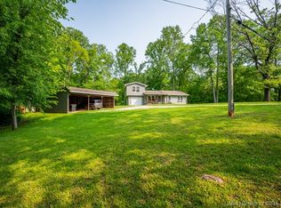 12795 Buffalo Trace Rd NW, Palmyra, IN 47164