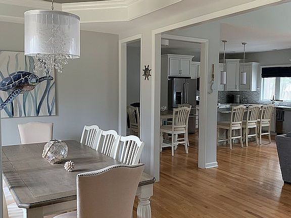 Open concept Diningroom