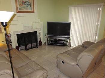 5th image of 553 Almonte Pl