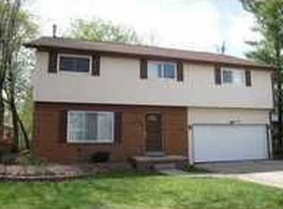 3430 La Salle Dr, Ann Arbor, MI 48108