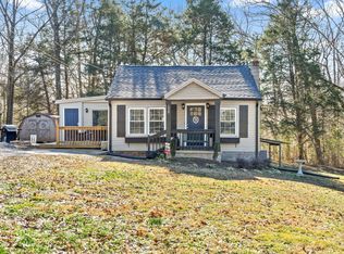 1920 Palmyra Rd, Palmyra, TN 37142