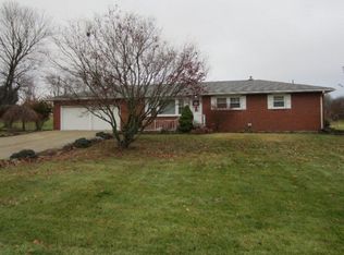 890 Fulwell Dr, Ontario, OH 44906