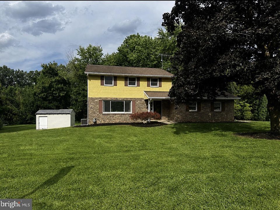 1st image of 1733 Powder Mill Rd
