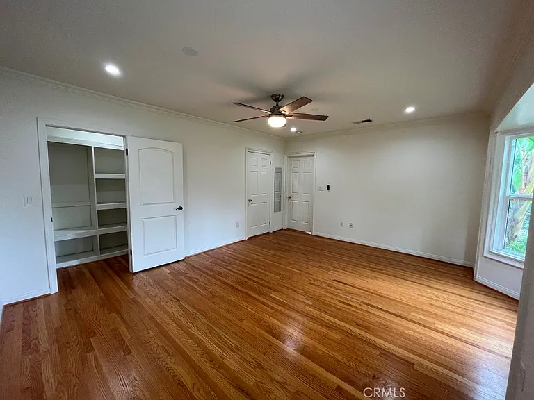 4316 Greenbush Ave — Photo 11