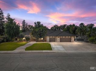 15825 Calistoga Ave, Bakersfield, CA 93314