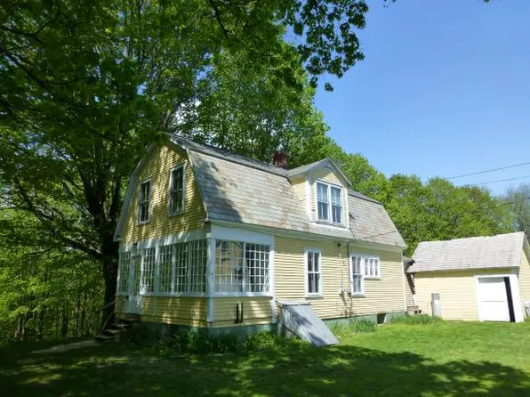 42 Ray Hill Rd, Wilmington, VT 05363