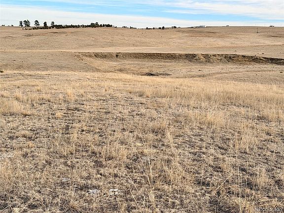 2nd image of 2 County Road 122