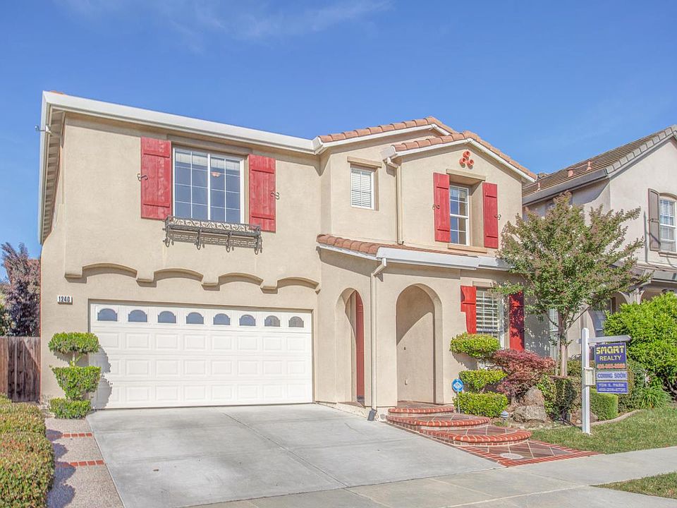 1st image of 1240 Arabelle Way