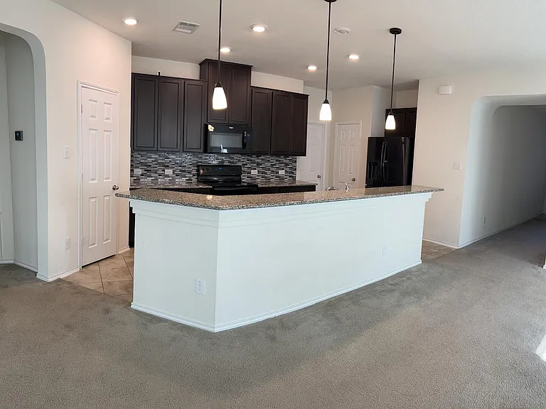 405 Kaden Prince Dr — Photo 7