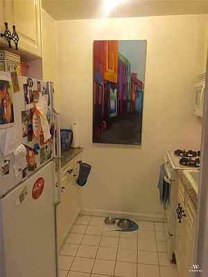 Rented by Warburg | media 8