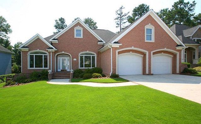 1st image of 612 Saw Grass Dr