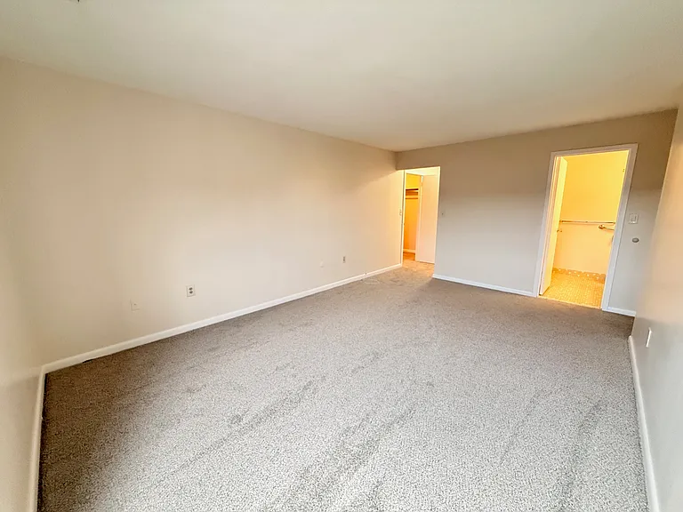 1000 Paradise Rd N #3R — Photo 24