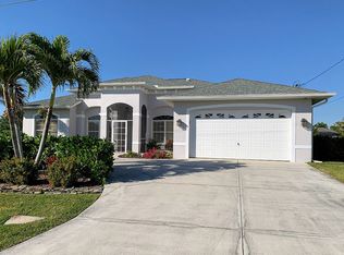 2035 SE 21st St, Cape Coral, FL 33990