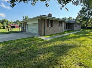 2734 E Wattles Rd, Troy, MI 48085