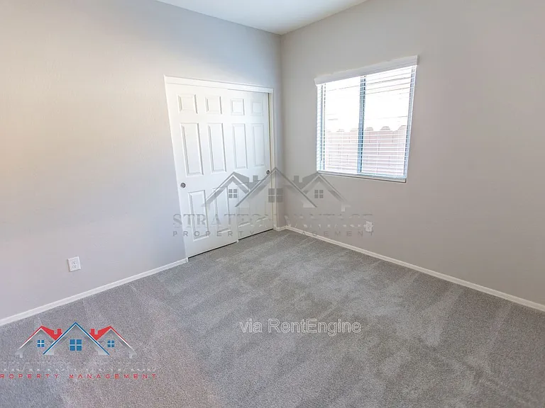 495 E Rio Pl — Photo 34