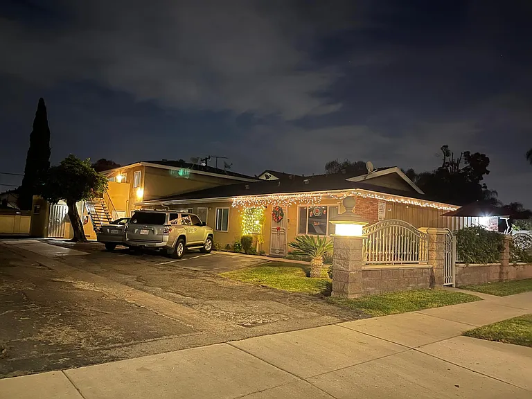 8181 Whitaker St #C — Photo 7