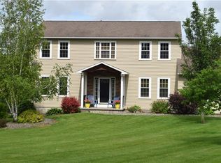 4094 Gibbs Rd, Manlius, NY 13104