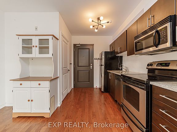 3rd image of 429 Kent St #221