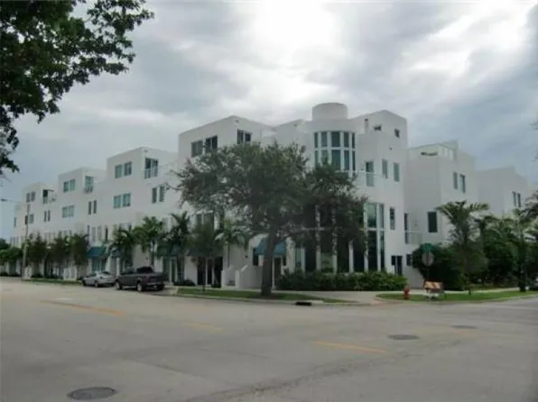 716 NE 3rd Ave, Fort Lauderdale, FL 33304