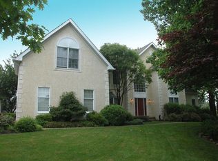545 Brighton Way, Phoenixville, PA 19460