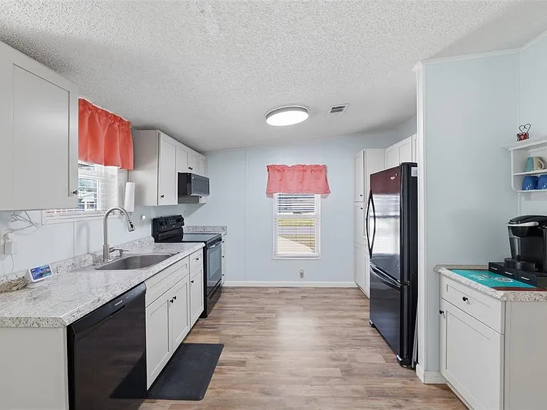 326 Nesbitt Park Ave — Photo 13