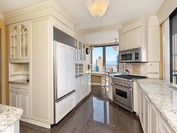 2nd image of 1632 2nd Ave #2705