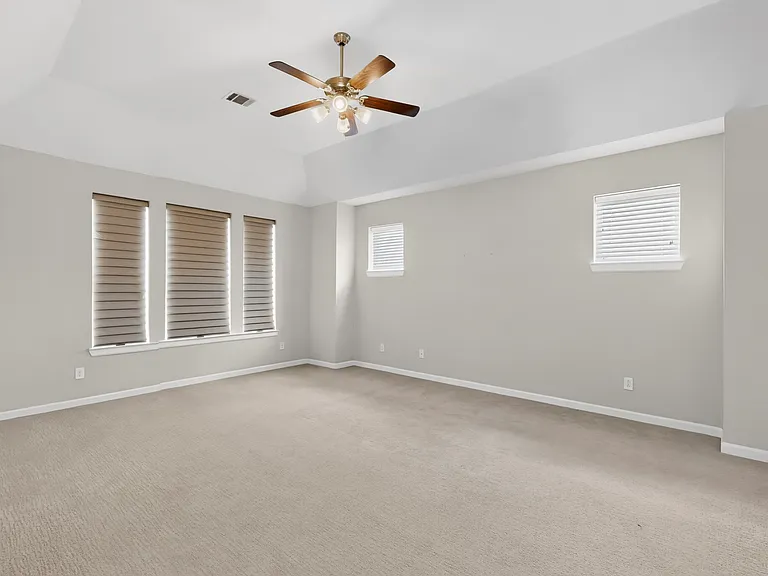 5413 Harbour Rd — Photo 30