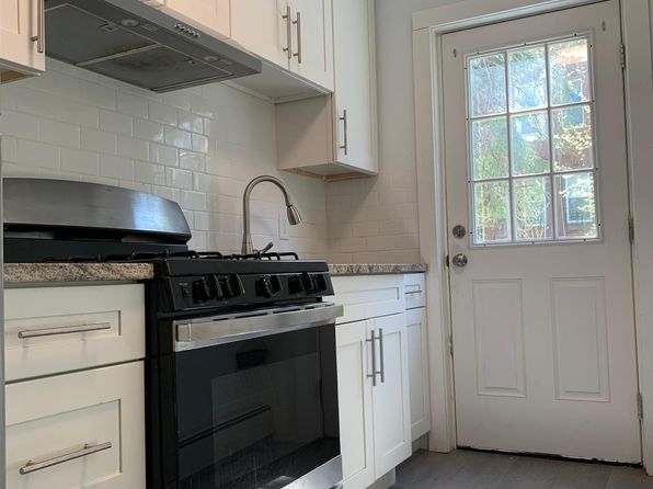 139 Boyd Ave #1F