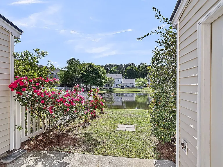 1003 Washitonia Way #C — Photo 31