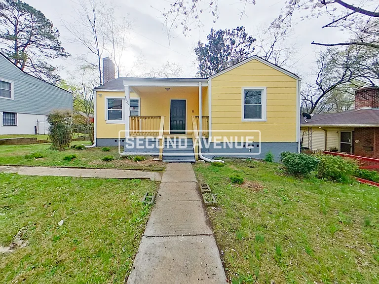 7825 Rugby Ct — Photo 1
