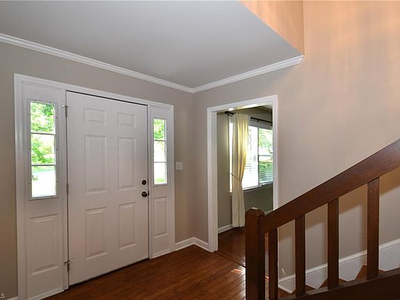 2nd image of 349 Queenswood Ct