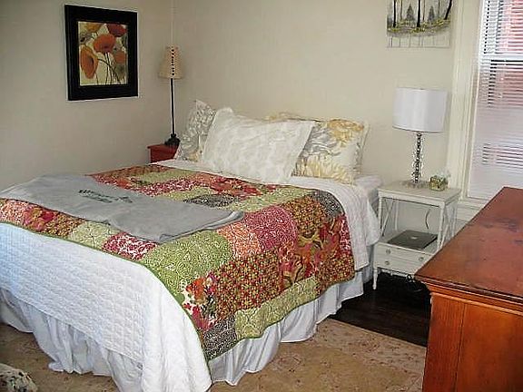 Rear Bedroom