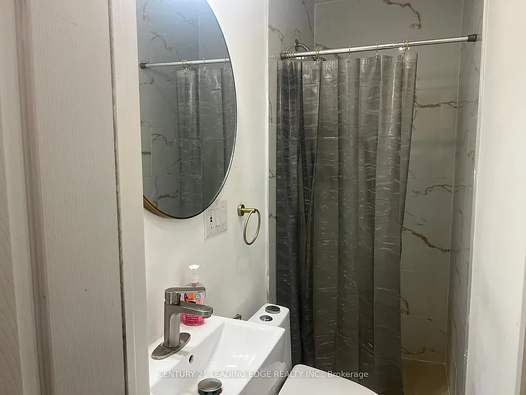 15 Westbrook Ave — Photo 8