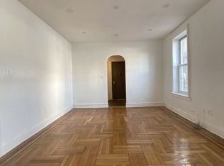 903 Albany Ave #1B, Brooklyn, NY 11203