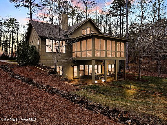 2nd image of 35 Canoe Point