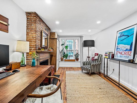 5th image of 65 Pinckney St #2