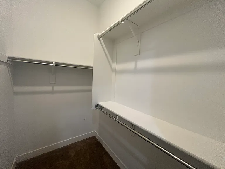 Bedroom2's Walk-in Closet