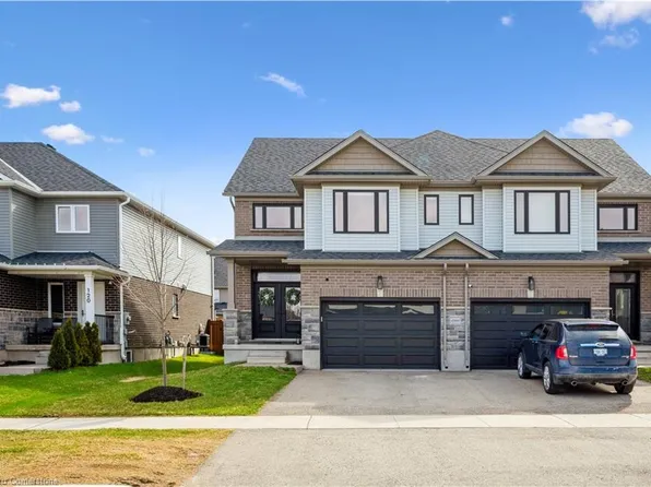 118 Stephenson Way, Minto, ON N0G 2P0