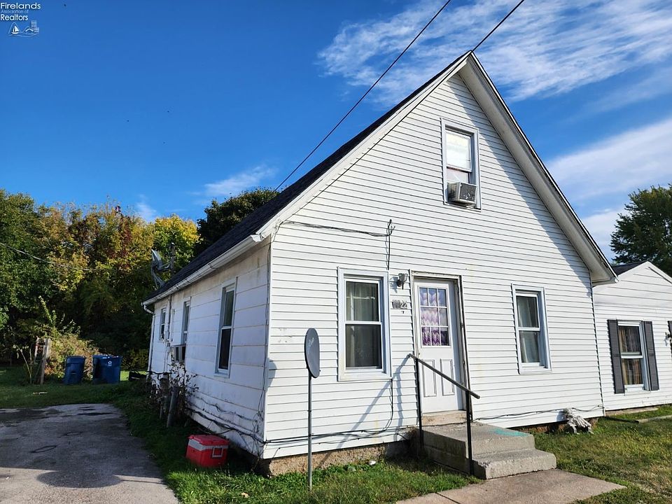 2nd image of 1122 E Farwell St