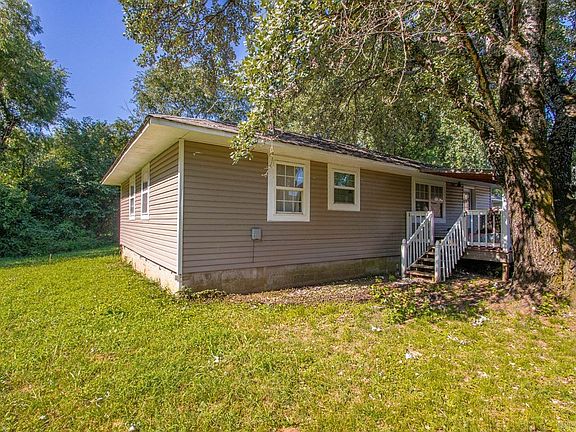 4th image of 105 Statler Ln