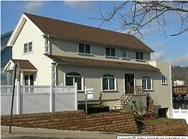 1st image of 117 Sparkill Ave
