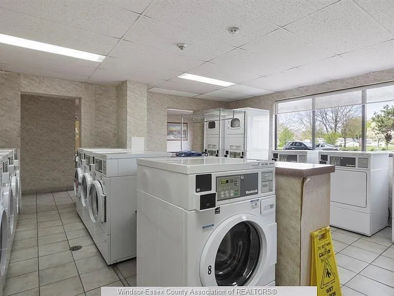 9099 Riverside Dr E #1401W — Photo 14