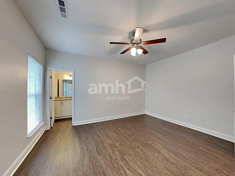5304 Tupelo St — Photo 11