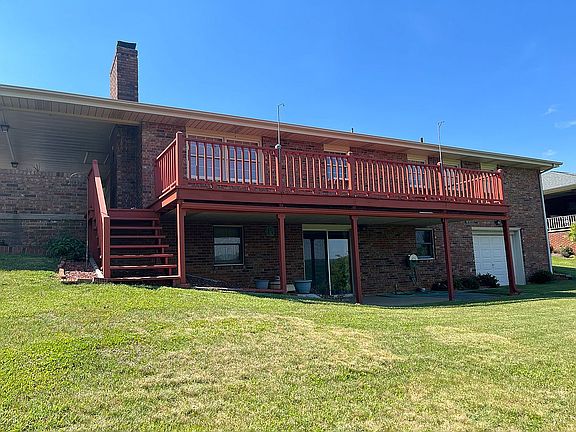 2nd image of 4181 Skyland Dr