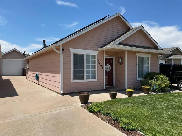 3001 Toronto Pl, Pueblo, CO 81004