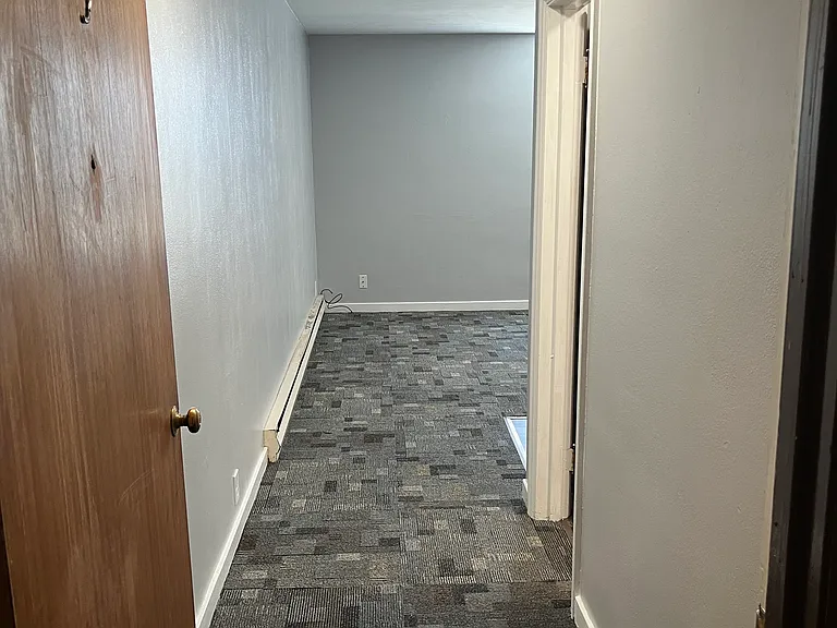 531 S 6th St #5 — Photo 2