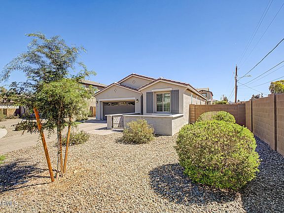 3rd image of 6303 N 67TH Lane