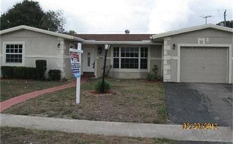 2nd image of 2763 NW 35th Ave