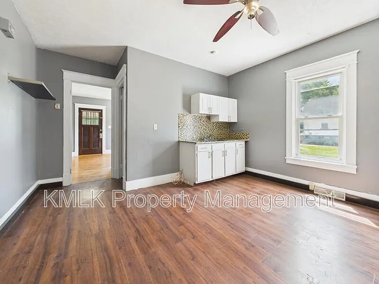 51 Prospect St — Photo 9