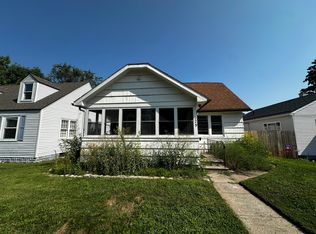 229 E Fairview Ave, South Bend, IN 46614